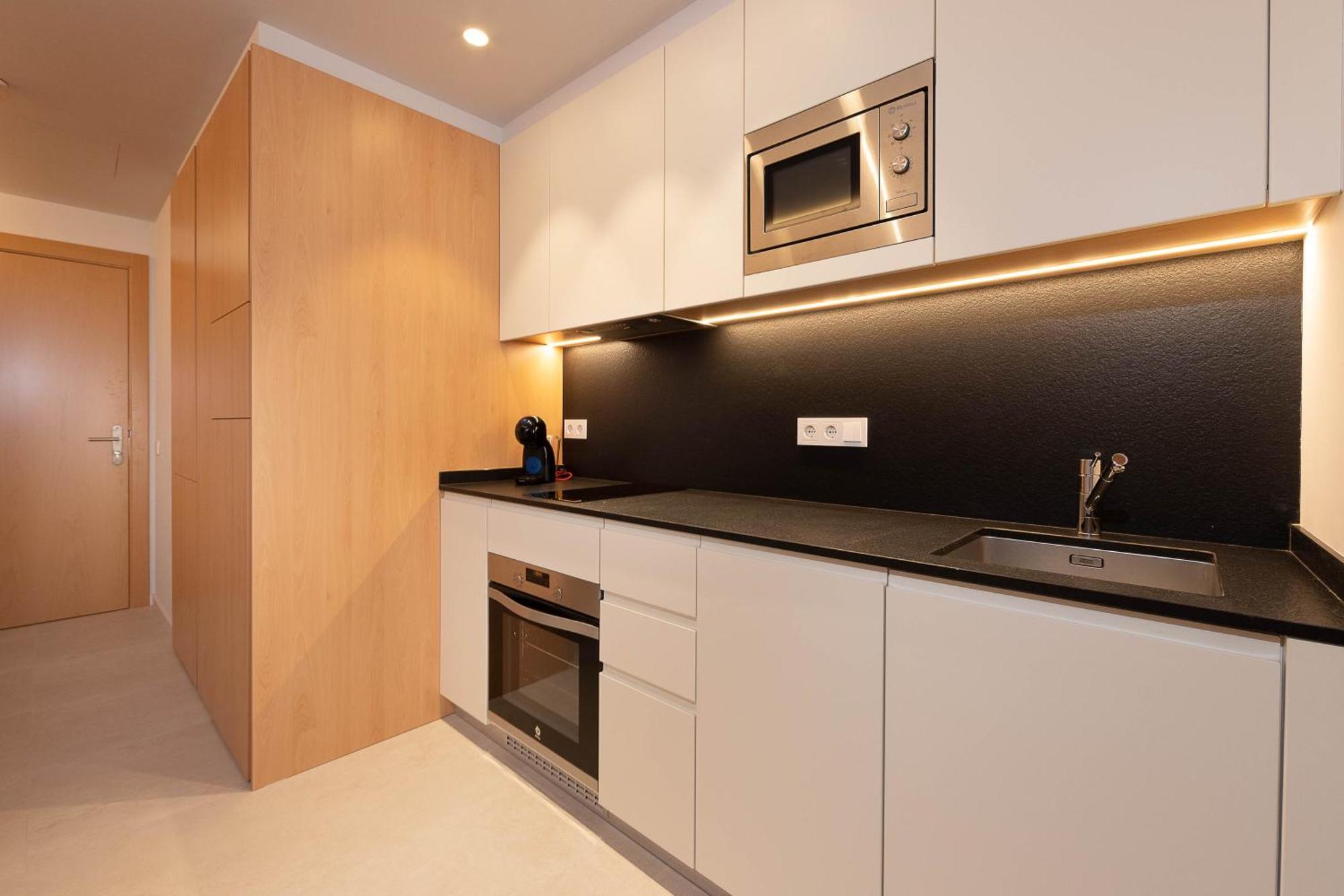 C&C Apartments Figueres  Eksteriør billede