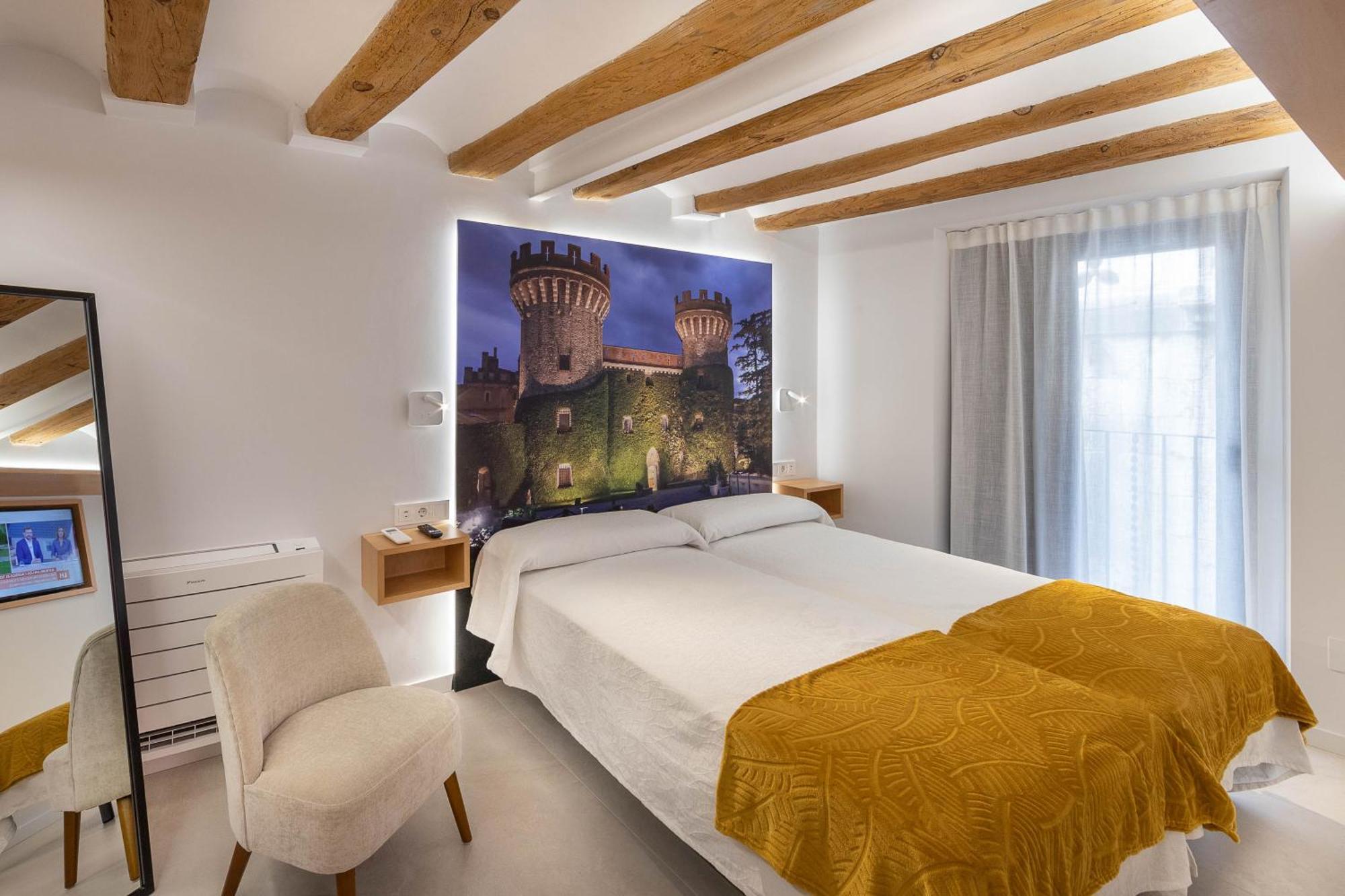 C&C Apartments Figueres  Eksteriør billede