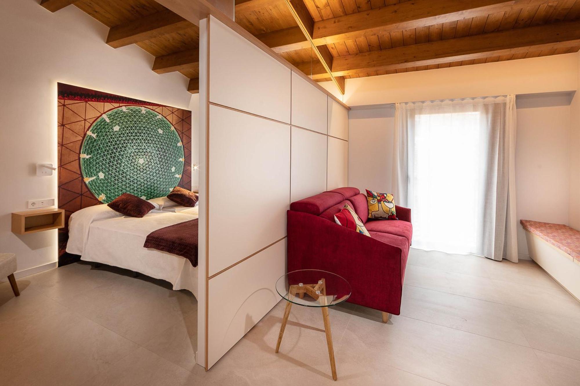 C&C Apartments Figueres  Eksteriør billede