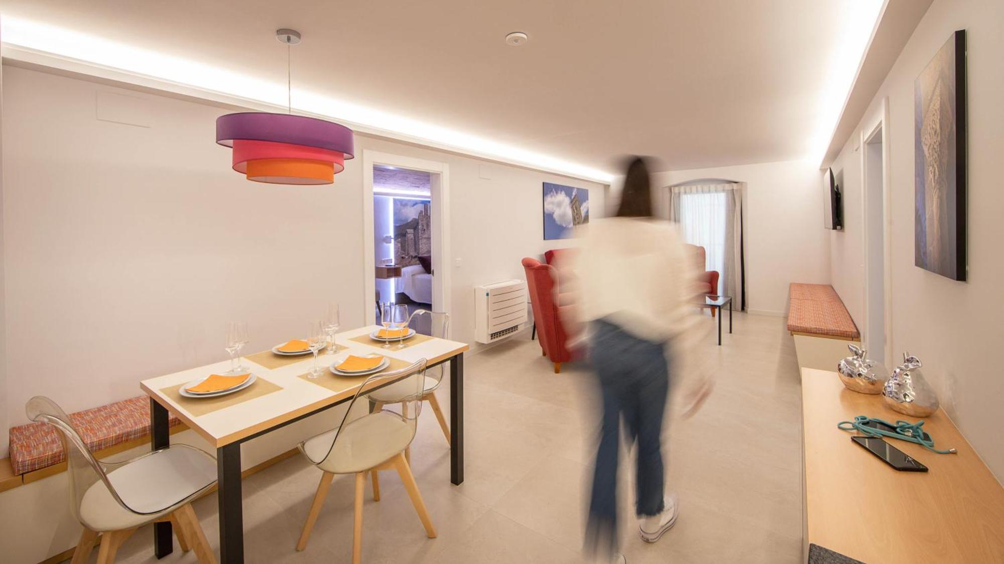 C&C Apartments Figueres  Eksteriør billede