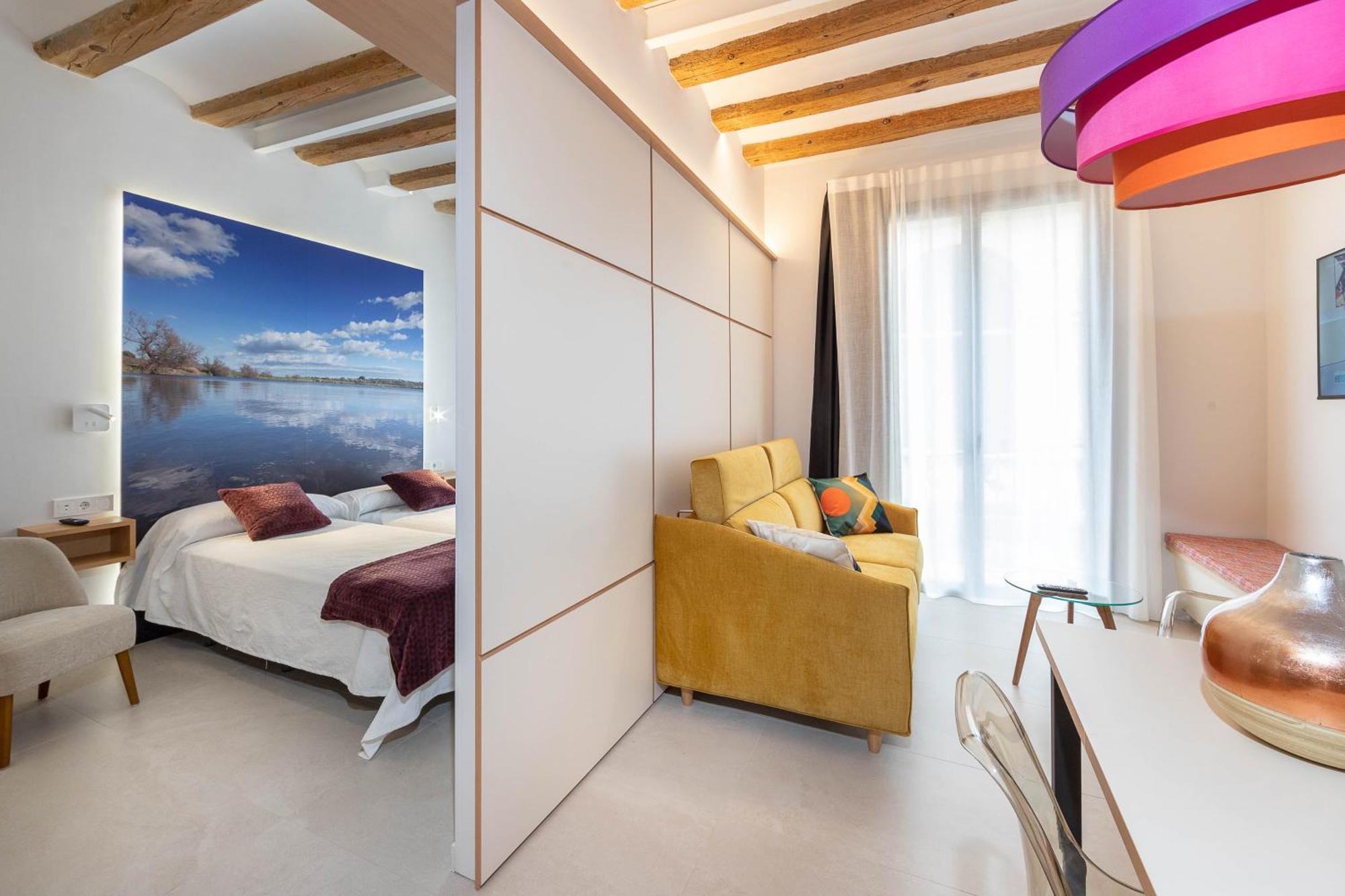 C&C Apartments Figueres  Eksteriør billede