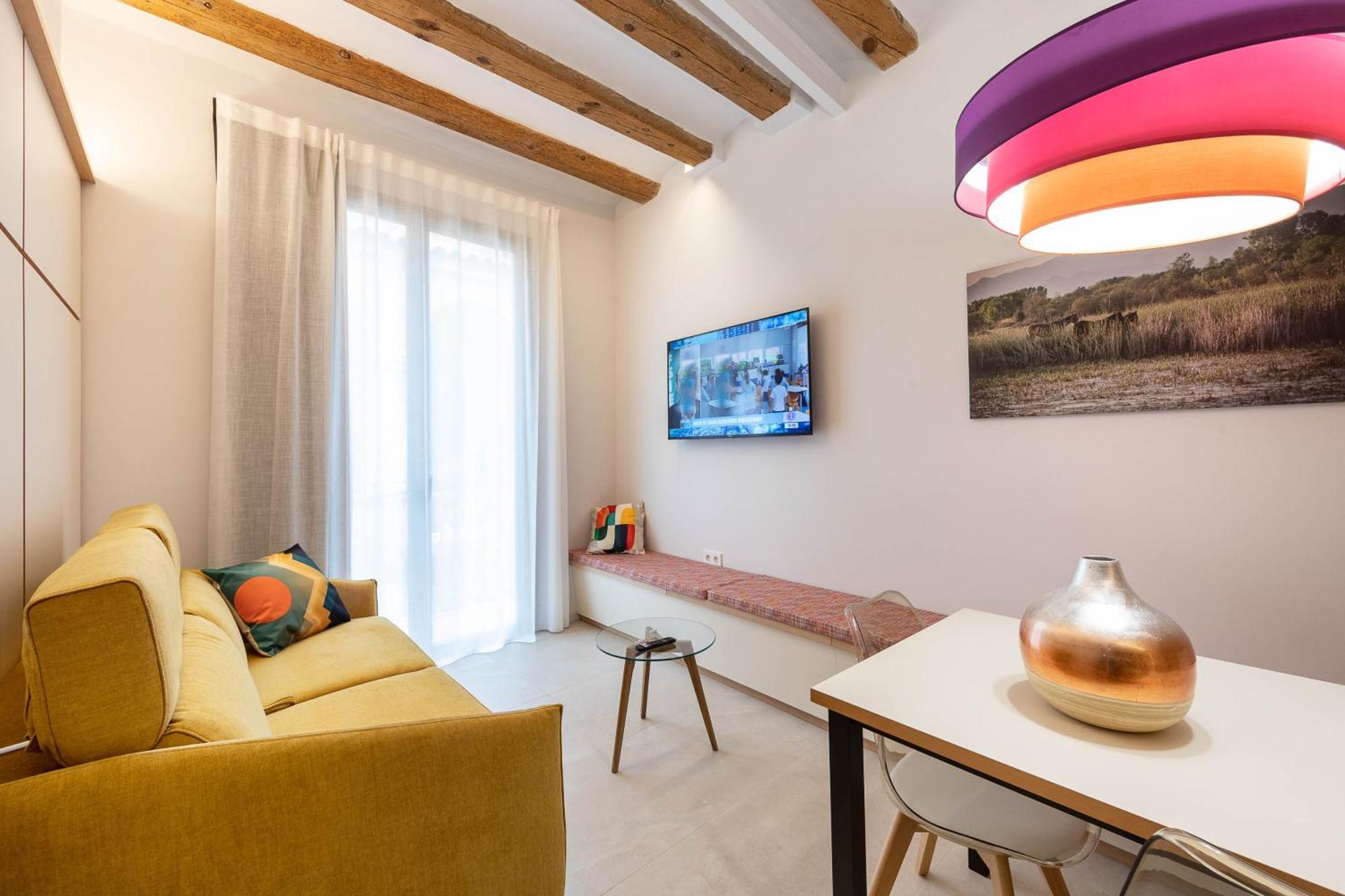 C&C Apartments Figueres  Eksteriør billede